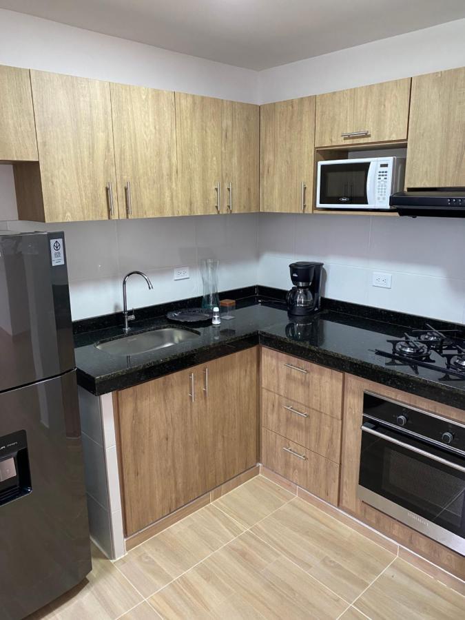 Lindo Apartamento Con Estacionamiento Буга Екстериор снимка